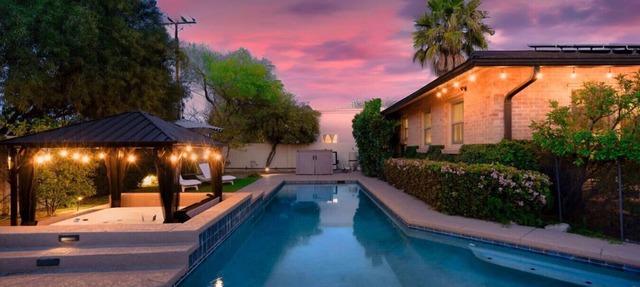 Spacious Home Great Outdoors Midtown Near UofA
