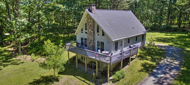 Spacious Home w/Deck, Grill & Delaware River View