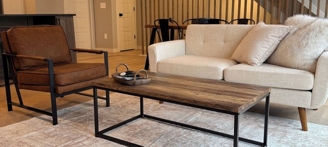 Spacious Modern Loft 2BR 2.5 BA 13 mi to Greenville & 18 mi to Clemson