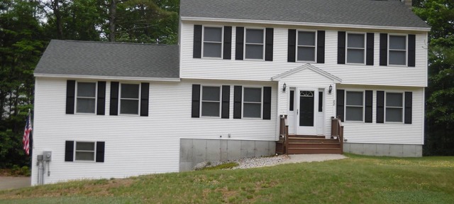Spacious North Conway Retreat, Sleeps 11, Game Room & Deck