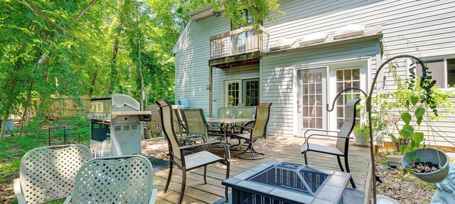 Spacious Old Bridge Home ~ 10 Mi to Jersey Shore!