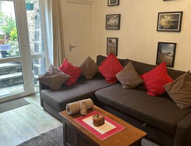 Spacious private studio