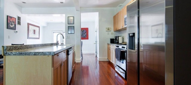 Spacious, Relaxing, 4 Bd 3.5 Ba Home In Petworth!