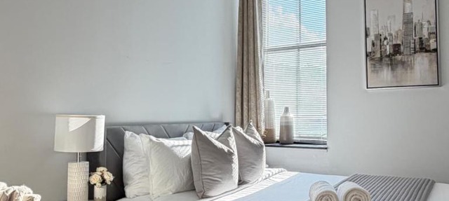Spacious Two-Bedroom with Two Bathrooms, Downtown Providence