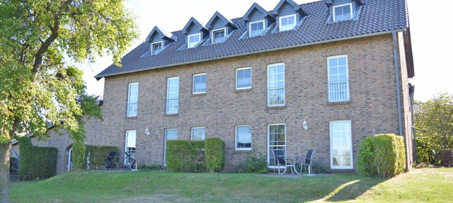 Spacious vacation apartment with separate entrance and wonderful view