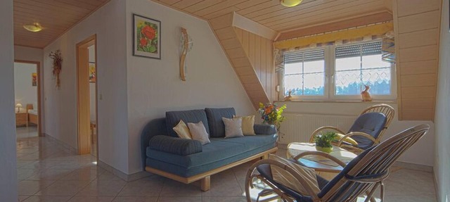 Spacious vacation apartment (85sqm) with covered elevated terrace