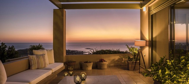 Spacious Villa (300 sql) with great views near Argostoli, beaches and wineries