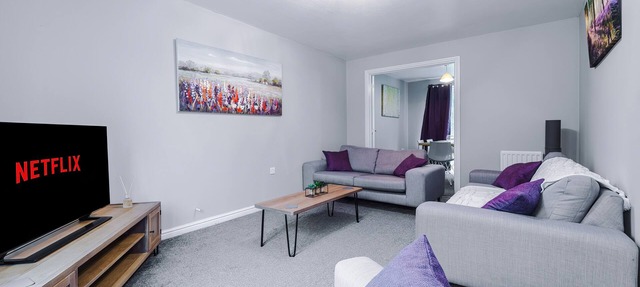 Spacious yet cosy, Four Bedroom Townhouse