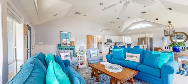 Spoonbill Manor