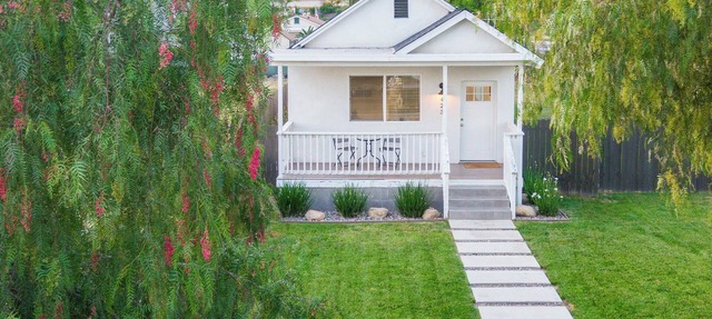 Sprawling Downtown Redlands Retreat Central to all Schools, Hospitals & Events