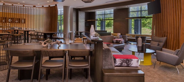 SpringHill Suites by Marriott Pittsburgh Southside Works