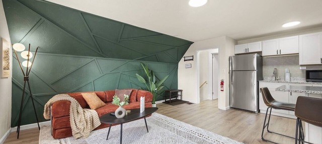 Squirrel Hill Modern Haven 1BR w/Parking