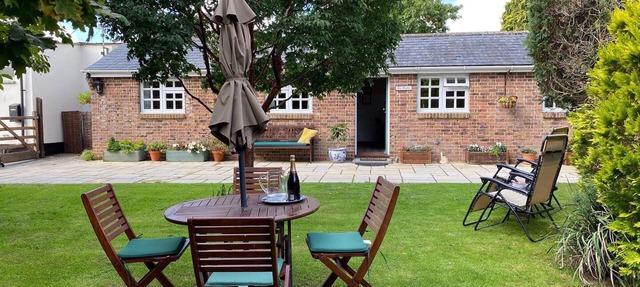 Stable Conversion Near Lulworth Cove/Jurassic Coast