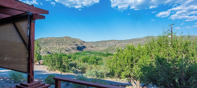 Stargazer Cottage Near Sedona Pool Hot Tub King Bed