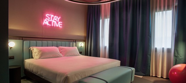 Stay Hotel