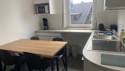 Stefans Apartments B - 20 min bis DD Messe und Flughafen inkl Parkplatz