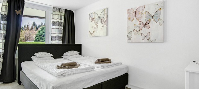 Studio Apartment "Schmetterling" Near the Slopes with Shared Pool and Wi-Fi