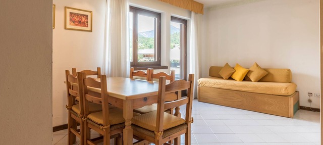 Studio Apartment "Residence Comano Quadrifoglio 1" with Mountain View & Terrace