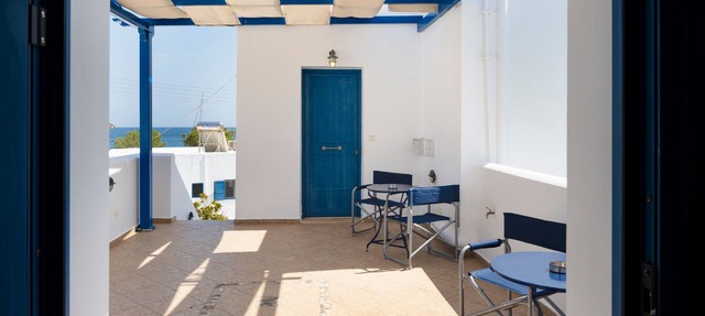 Studio Apartment 'Studios Ninemia Serifos 5' with Sea View, Wi-Fi and Air Conditioning