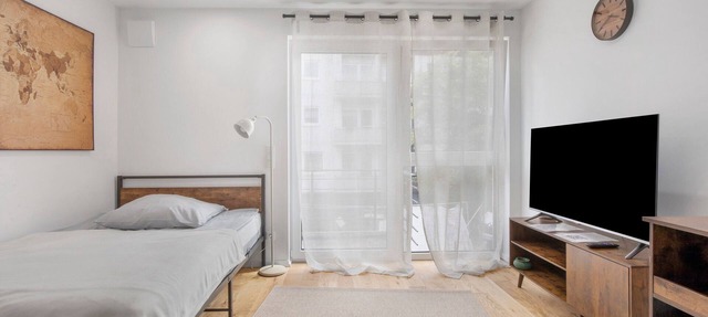 Studio "Ay Homes 09" with Balcony and Wi-Fi