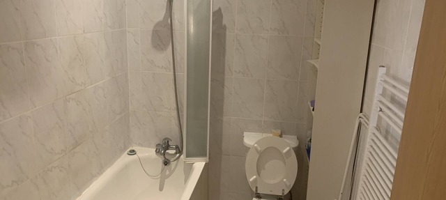Studio flat on first floor
