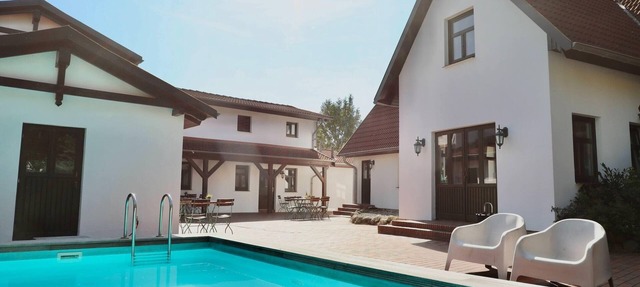 Studio in Dargun mit Pool am Kummerower See