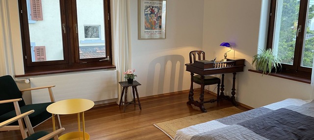 Studio with double bed, kitchen and bathroom/WC