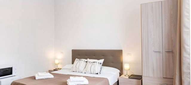 Studio with private bathroom is a part of the San Vincenzo Rooms Guest House and is perfect for 2 guests. The accommodation is located in the renovated period building in Vigonza, which is 10 minutes by car from the center of Padua and on the direct rout