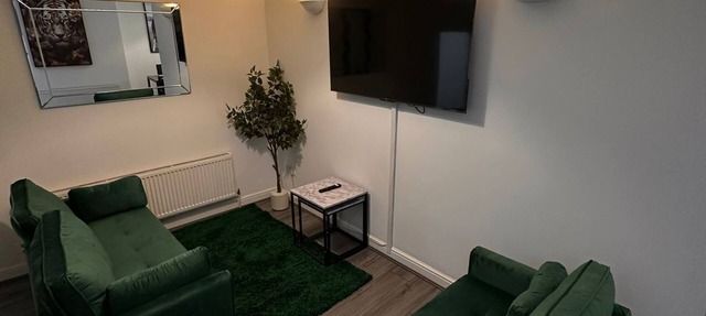 Stunning 2 Bed 2 Bath City Centre Apartment Liverpool
