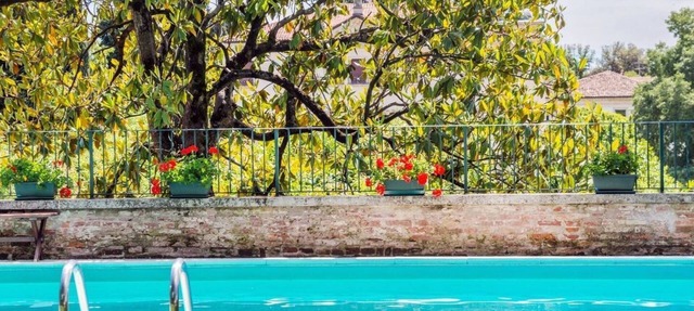 Stunning 6-bed Private Villa With Pool Near Venice