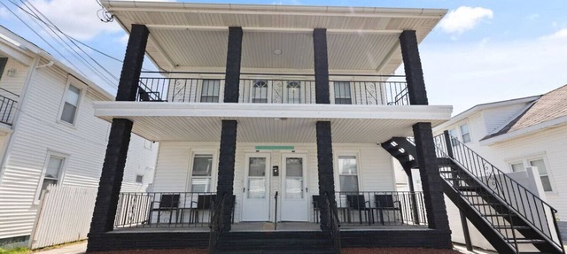 Stunning 8 beds 4 baths Minute 2 Beach & boardwalk