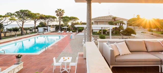 Stunning luxury private villa by the sea