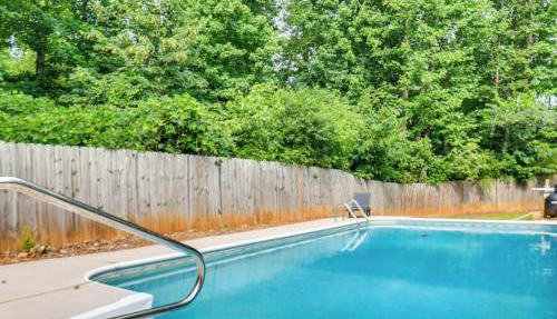 Stunning Private Villa in Monroe with Pool