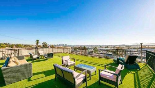Stunning Views, Rooftop Vista, Pool & Spa