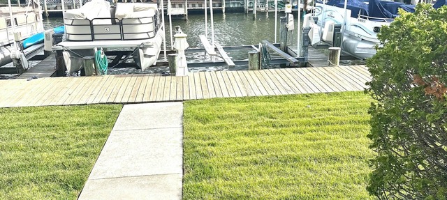 Stunning Waterfront 3BR condo with Pools! Discount AND linens for 7 nights!