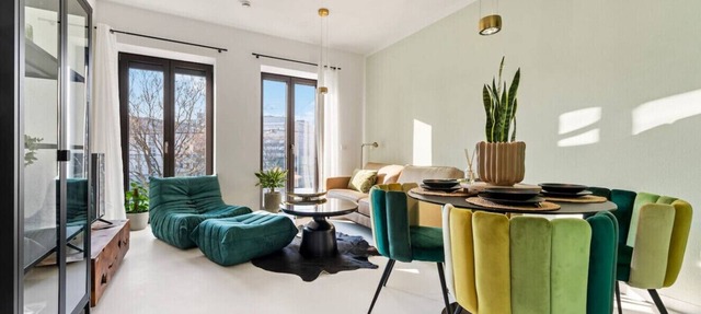 Stuttgart Lux Living| Stylish Living in the Center