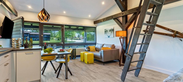 Stylish Apartment with Mountain View & Balcony near Lake Chiemsee