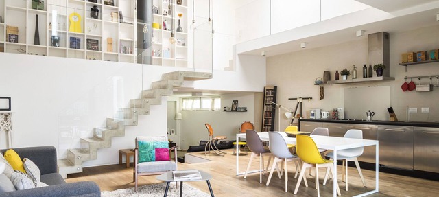 STYLISH CENTRAL LOFT WITH GARDEN: 3 BDR, 8 GUESTS