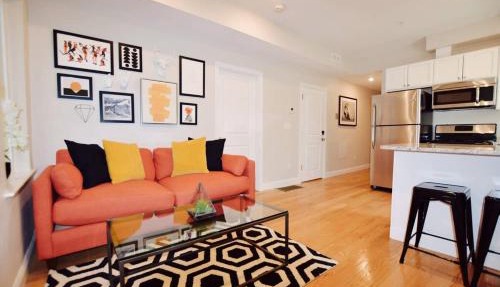 Stylish Comfortable Luxury Near T