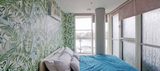Stylish Riverside Escape | Elegant 2-Bed Flat at St George’s Wharf