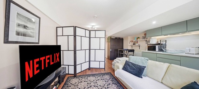 Stylish Studio - Sleeps 2 & Private Parking