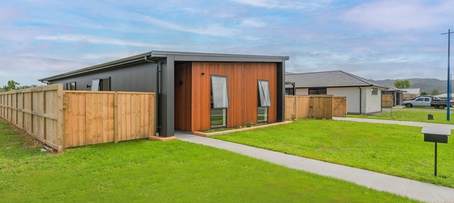 Sun and Sea Sanctuary - Whitianga Holiday Home