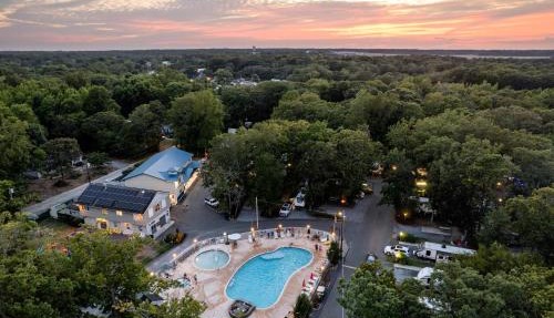 Sun Outdoors Cape May