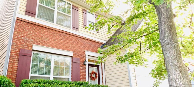 Sunny and Modern Single House with Gym, 4 Bedrooms- 3min drive to I-85 Highway