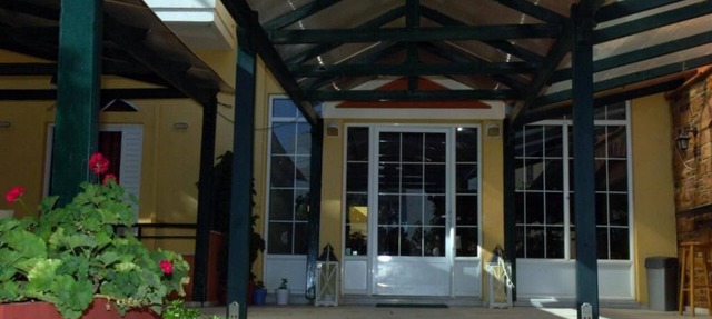 Sunrise Hotel