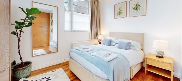 Super 2bed/2bath flat 5min to Chalk Farm Station