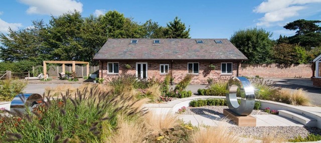 Super spacious barn conversion with Log fire and hot tub