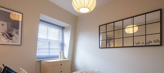 Super Vibrant 2 Bedroom With Parking