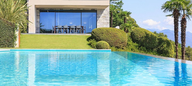 Superb modern villa with pool and sweeping views over the lake! - Villa Falcone