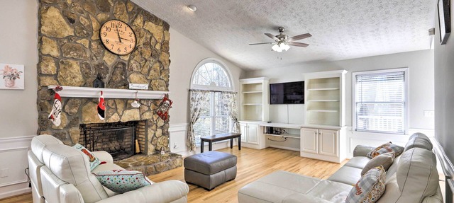 Suwanee House w/Pool & Game Room!